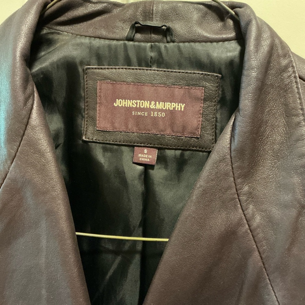 Johnston & Murphy Women's Plum Leather Jacket - Picture 3 of 7